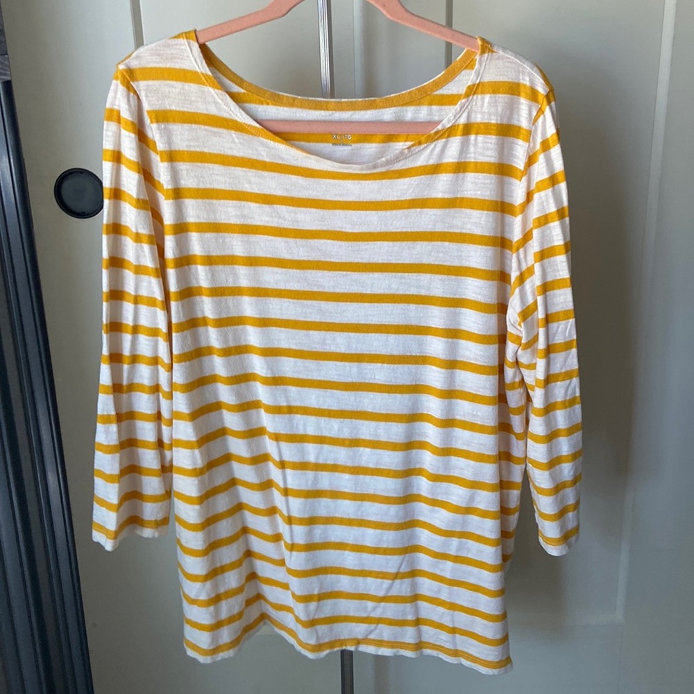 Old Navy, XL, Yellow & White